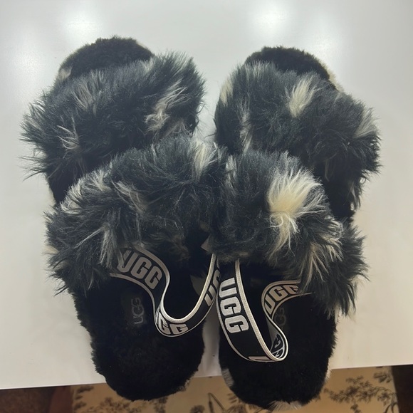 UGG Shoes - Ugg slippers